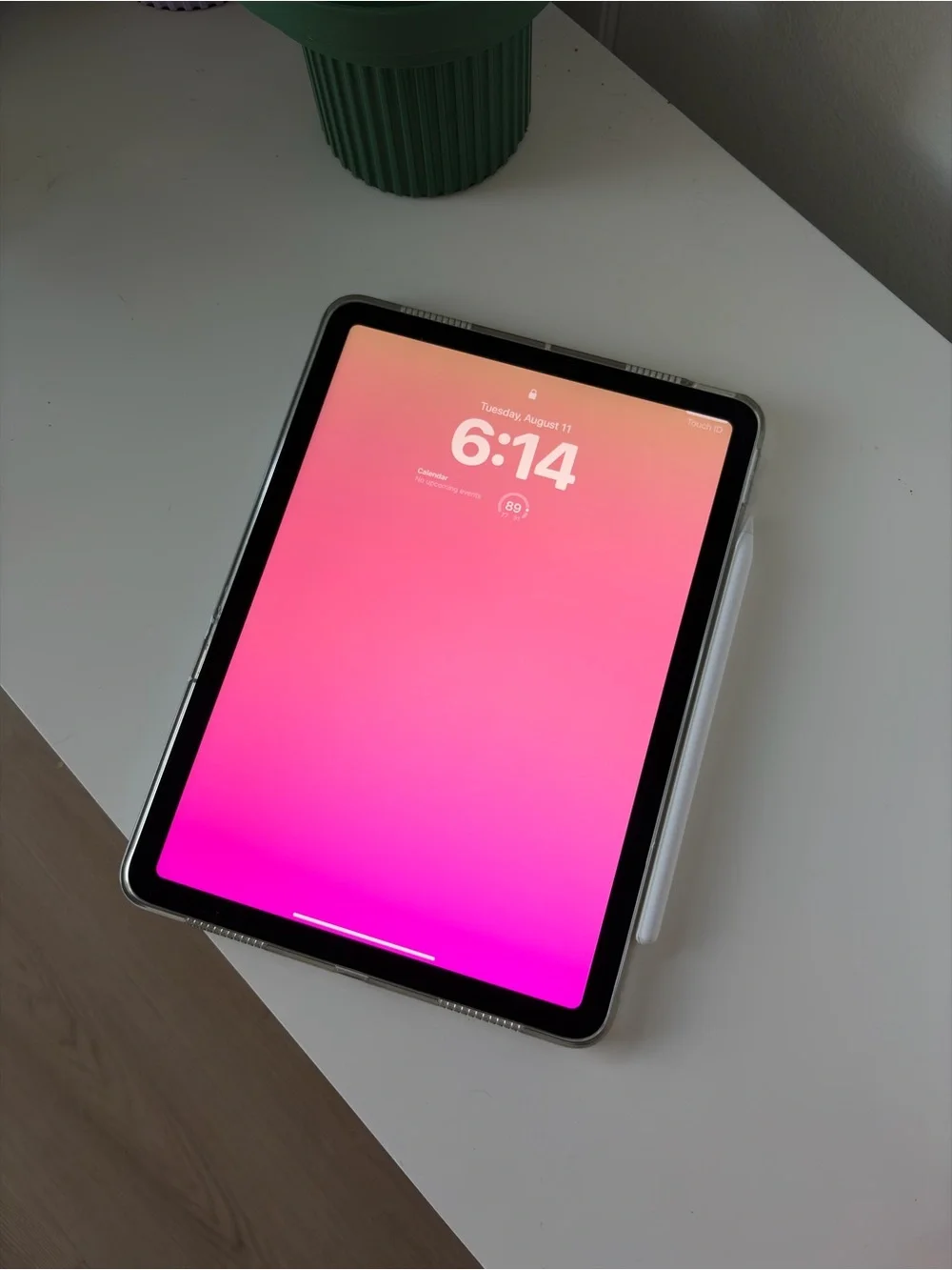 Apple iPad Air 11in Bundle